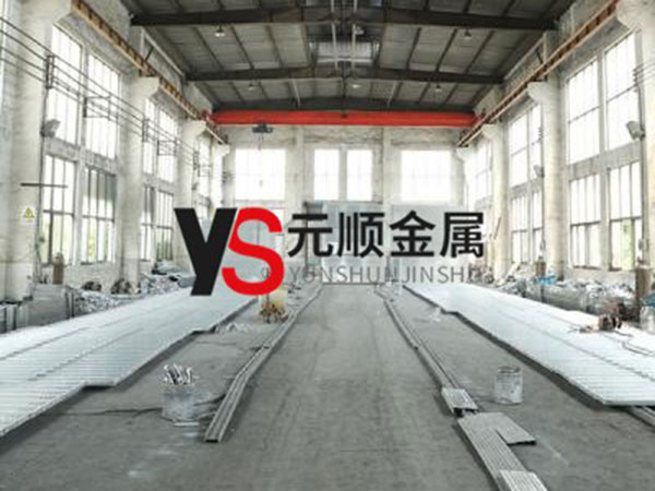 鋼跳板有哪些種？哪個更好？(圖1)